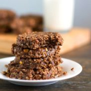 snickers-cookies on plate